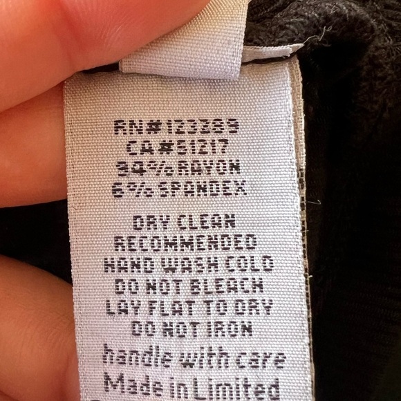 Michael Lauren dress long sleeve black keyhole front mini - Picture 7 of 8